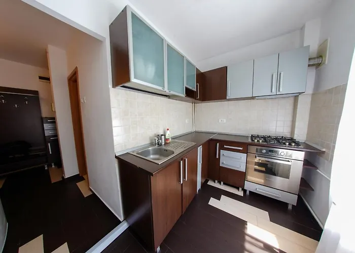 Apartament Sun Plaza Oasis With Self Check In And Fast Wifi Bucureşti